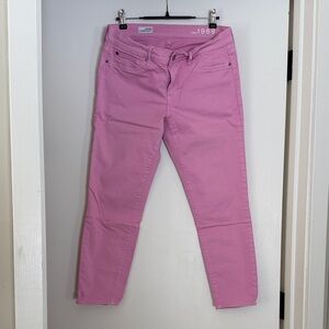 GAP Women's Ankle Cropped Jeans in Light Pink